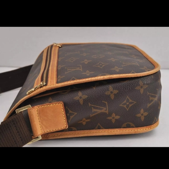 Authentic Louis Vuitton Monogram Messenger Bosphore PM Shoulder Bag - Picture 10 of 10
